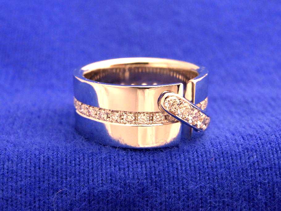 ショーメ風結婚指輪